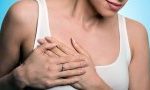 11964 Причины набухания молочных желез после месячных: почему начинает болеть грудь в середине цикла?